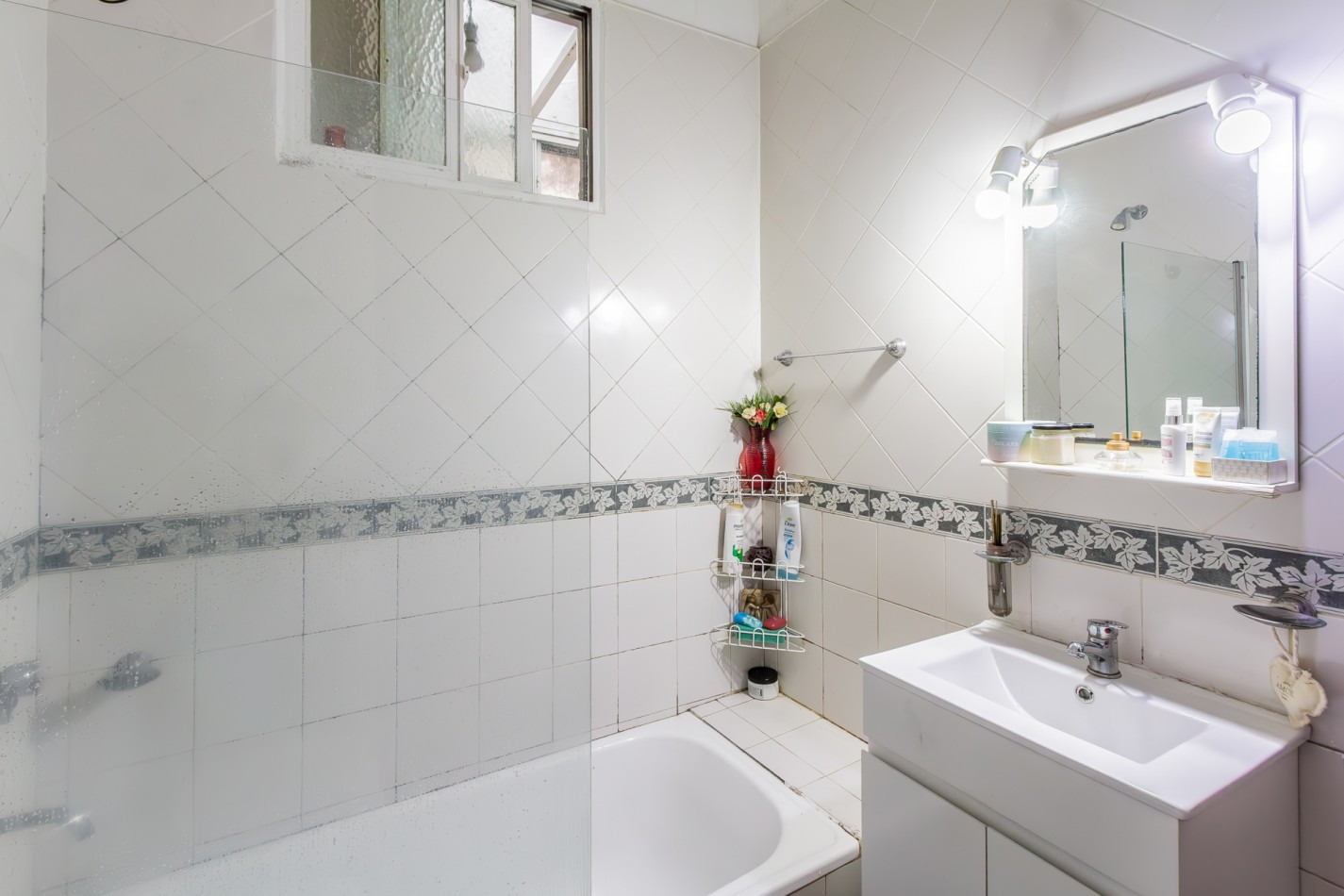 Departamento tres amb con patio- APTO CREDITO