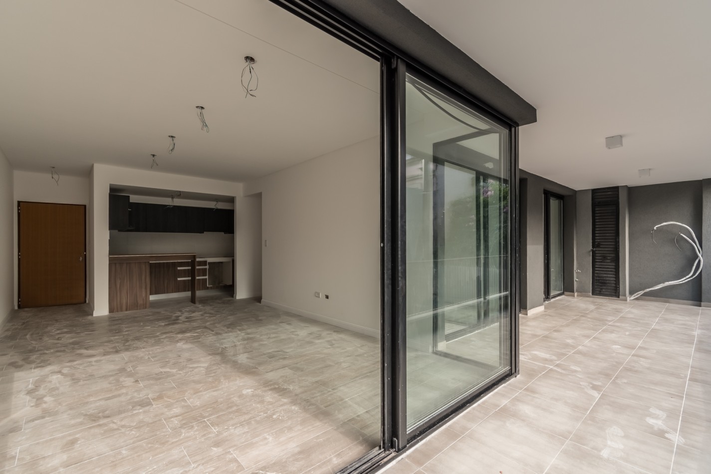 Departamento tres ambientes con terraza propia a estrenar- entrega inmediata