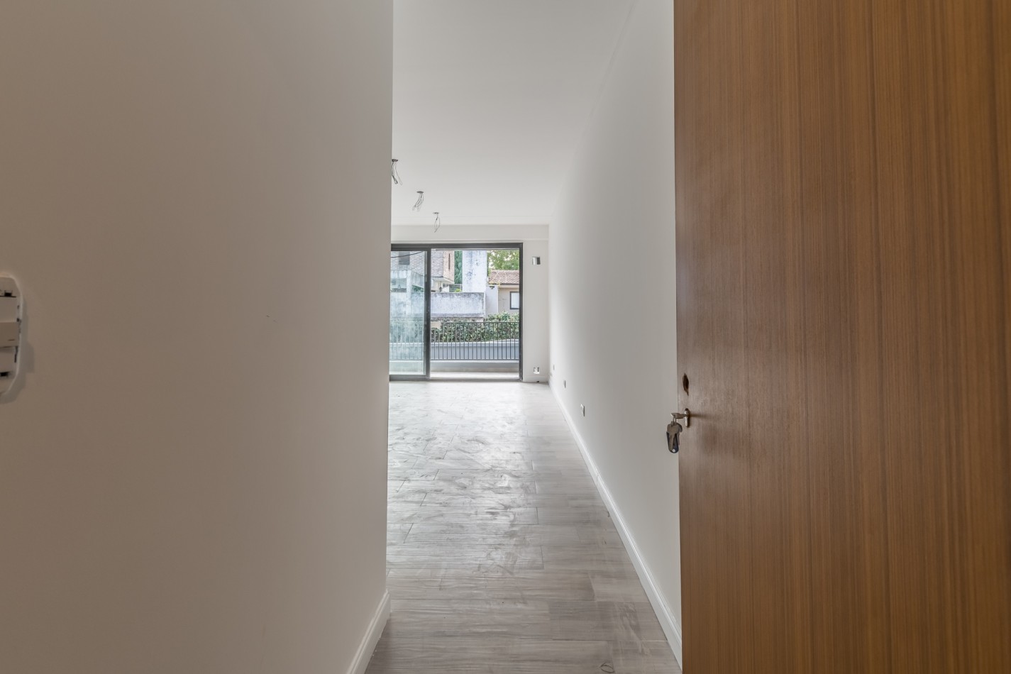 Departamento tres ambientes con terraza propia a estrenar- entrega inmediata