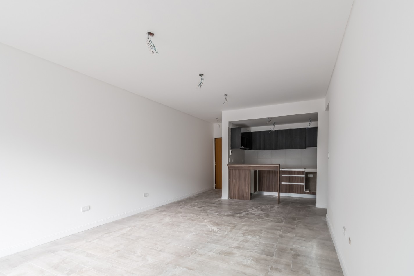 Departamento tres ambientes con terraza propia a estrenar- entrega inmediata