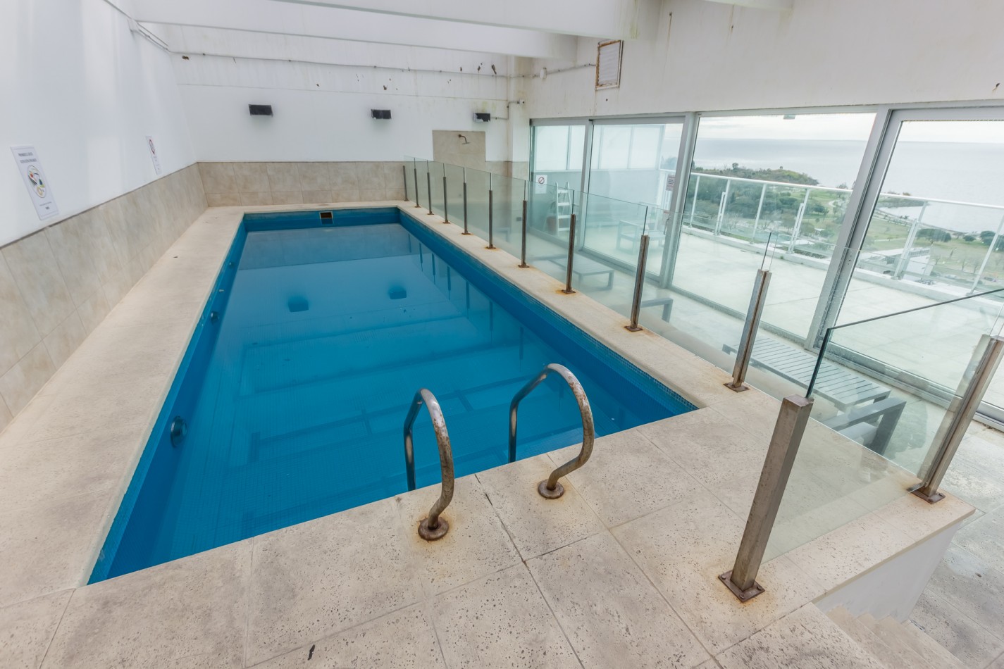 Increible Pent House con piscina propia en torre Wave
