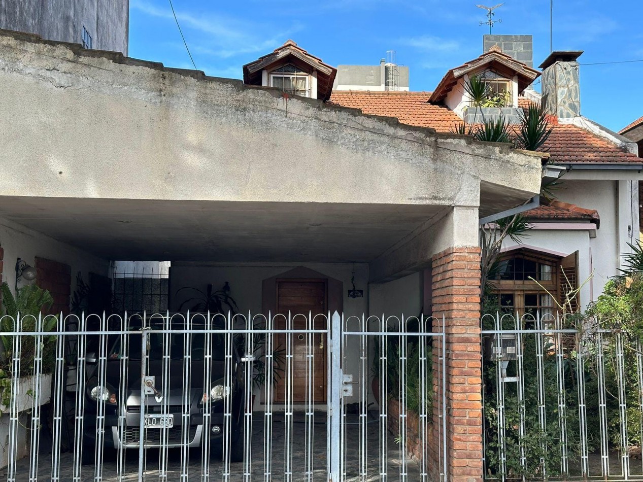 Casa en Florida mitre y las vias
