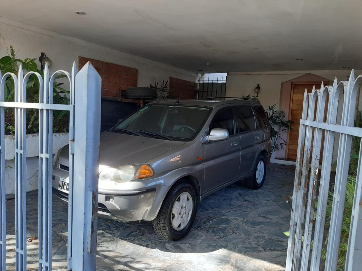Casa en Florida mitre y las vias