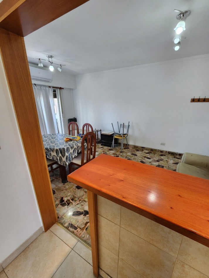 DEPARTAMENTO DE TRES AMBIENTES AV LIBERTADOR 1500 APTO CREDITO