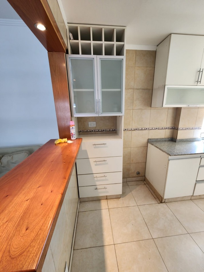 DEPARTAMENTO DE TRES AMBIENTES AV LIBERTADOR 1500 APTO CREDITO