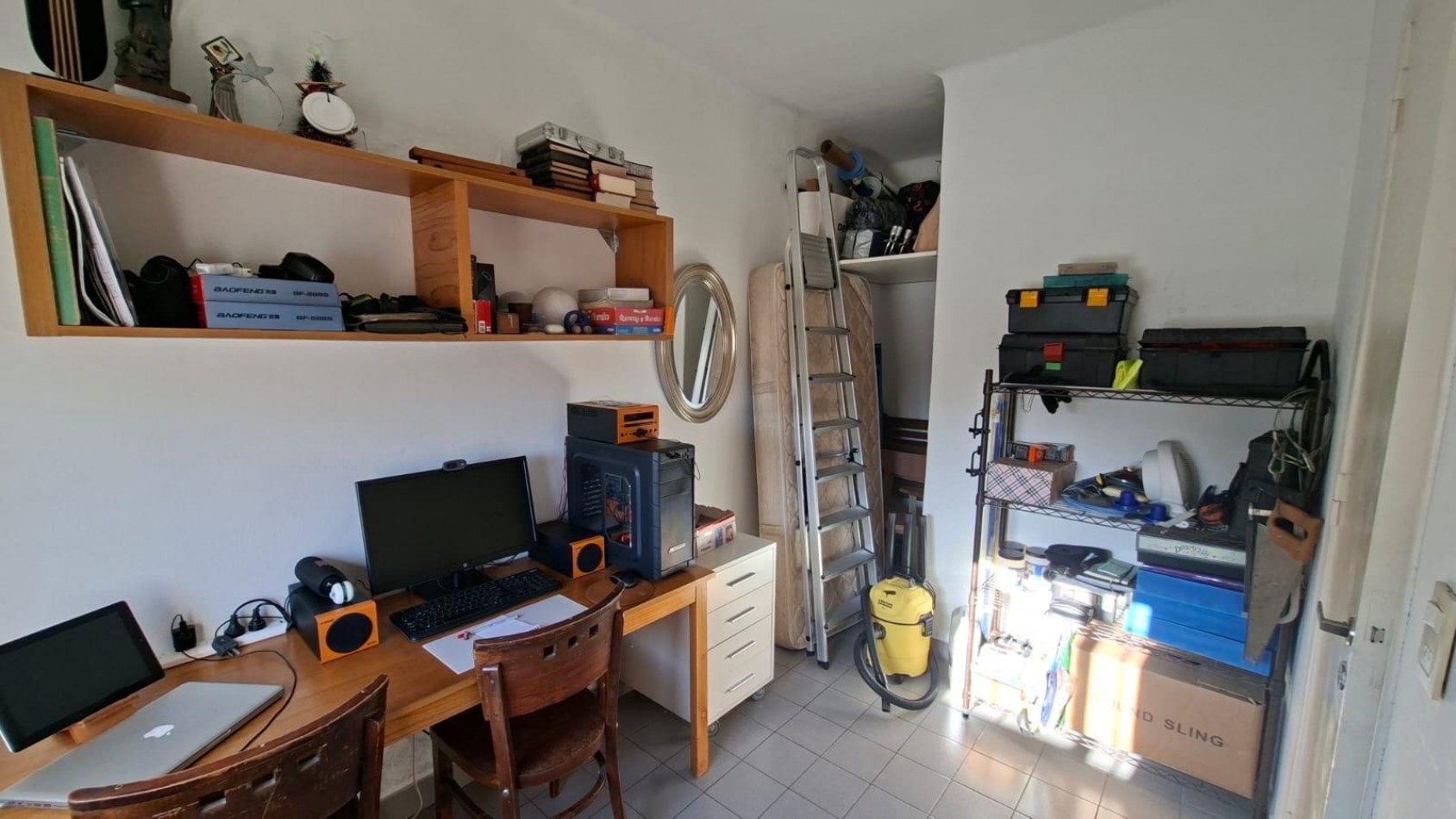 PH con terraza y quincho en Florida Mitre excelente estado