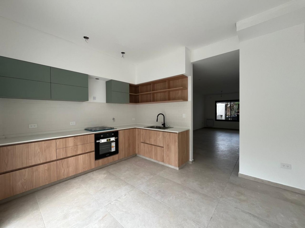 Triplex en Florida a estrenar con posesion inmediata