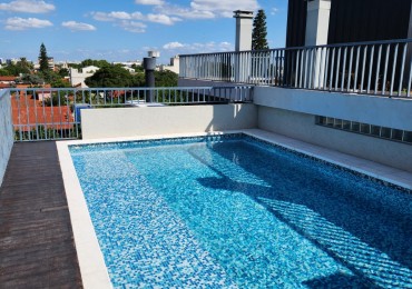 Departamento de tres ambcon cochera cub en Florida Oeste- APTO CREDITO